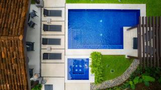 Casa Selva Tica 6 bdr pool golf view in Los Suenos - 2