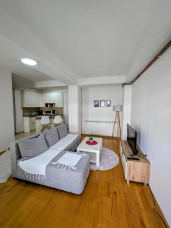 Lihnidos Home, Central Stay, Wi-Fi, near Lake, AC - 7
