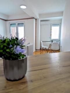Lihnidos Home, Central Stay, Wi-Fi, near Lake, AC - 3
