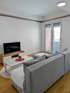 Lihnidos Home, Central Stay, Wi-Fi, near Lake, AC - 1