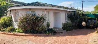 The Oval House - 1
