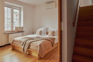 3-level apartment with a view of St Mary's Basilica by Downtown Apartments - 3