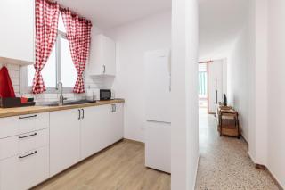 CHL Armonía, see side views in Puerto Naos - 2