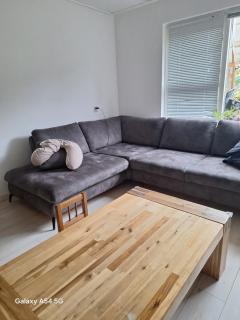 Large family house in Tanthof, Delft - 8