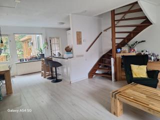 Large family house in Tanthof, Delft - 3