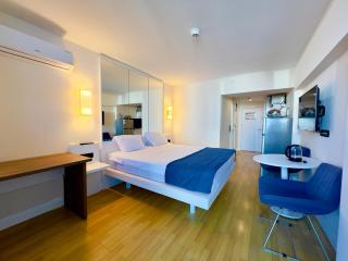 Orbi city Sea View - 4