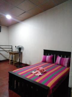 Keth Sisila Guest House - 1