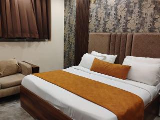 Hotel White Saffron - 1