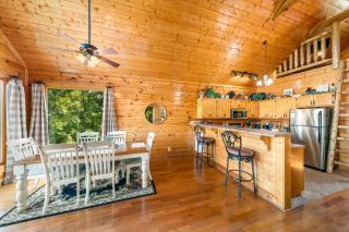 A Rare Find By Colonial Properties - Pigeon Forge - 3