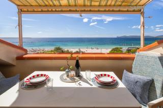 ClickSardegna - Rafel Penthouse right on the Beach - 0