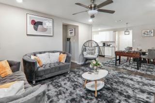Entire Home by Downtown, NRG, Med Center, Hobby AP - 0