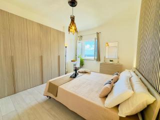 Demetra Seafront Apartment - Parking & Pool - 6