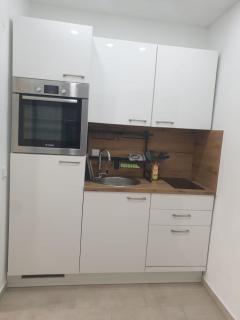 private parking,old town,52m2,terrace,no stairs, newly renovated, - 2