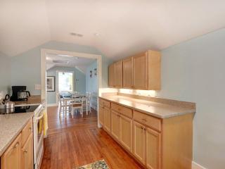 Sundial Inn Unit 4 - 1