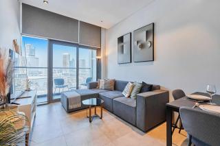 Khalifa View Luxe 1BHK - 3
