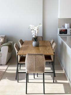 Sea View 2BR Luxury Apartment Reem Island Escape! - Abu Dhabi - 7