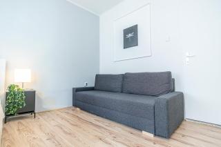 Affordable 2BR Apartment, Best for Long Stay - 9