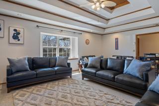 Just Like Home #15:Moore 5bd,4ba w/pool & hot tub - 1