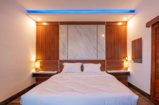 Cozy Luxurious Room with Private Patio - 7