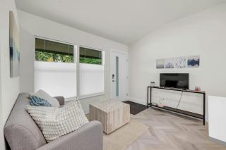 Cozy studio in quiet area - Yard - 3