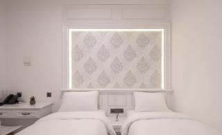 Wyneth Hotel Airport - 5