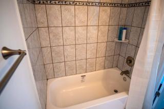 Entire Spacious Guest Unit @JHU (w Private Bath) - 1