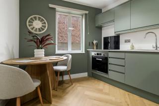 Pippin - Stylish City Centre Studio - Worcester - 3