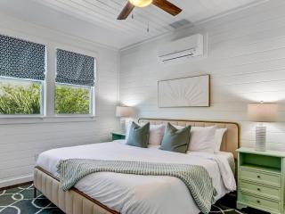 Beachside Villa Unit 5 - 2