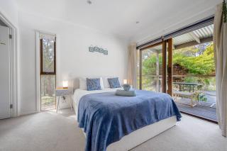 Country Charm Cottage with Pool and Forest Views - 7