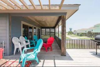 Beach House with Huge Deck and Great Views - 4