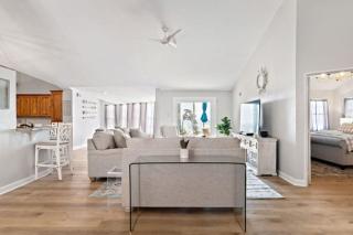 Lakefront home with Pool, Game Room and Dock - Blanchard - 9