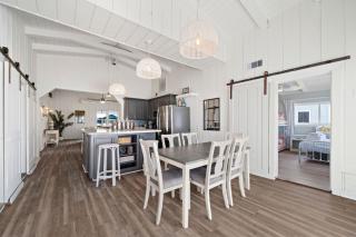 Beach house with fire pit, game room and massive deck with wonderful ocean views - 0