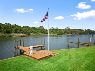 Waterfront oasis with private pool, game room, fire pit and volleyball court - 1