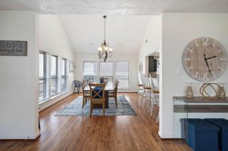 Secluded beachfront house with gorgeous ocean views - 4