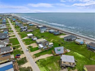 Cozy A-frame with Fenced Yard, Fire Pit, Gulf View - 6