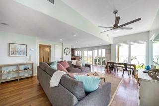 Galveston Bay Front Home with Private Pool and Pier - 9