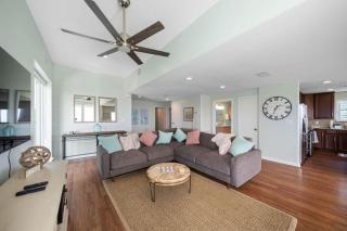 Galveston Bay Front Home with Private Pool and Pier - 4