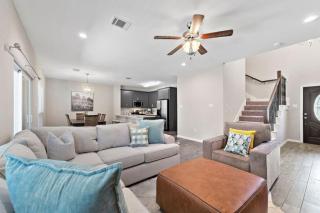 Beautiful home with lake views and in-ground pool - 1