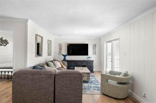 Cozy Canal-Front Beach Bungalow with Great Views - 1