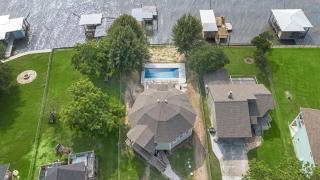 Unique lakefront home with private pier, stunning views, and a pool - 6