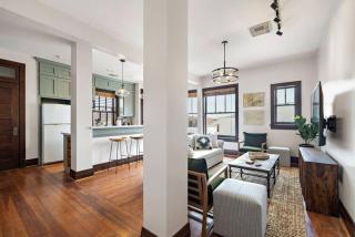 Stylish, historic loft in Downtown Galveston, 3 blocks to The Strand - 3