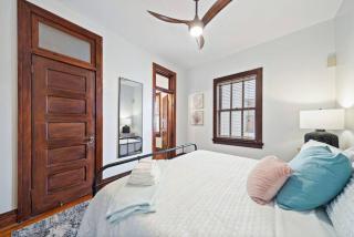 Historic, chic loft 3 blocks from The Strand in downtown Galveston - 1