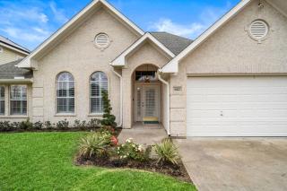 Pool Paradise in Kemah next to Cien Park and minutes from fun at the Kemah Boardwalk - 6