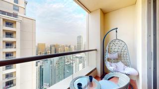 Vacationer Holiday Homes I Luxury 2 Bedroom Apartment I Marina View I Steps from JBR Beach - 5