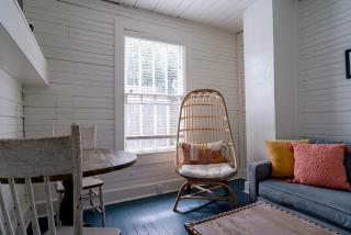 Historic charmer close to all the beach and strand - 1