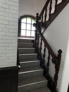 Willa BROWAR pokoje gościnne w centrum miasta na starówce, Self check in 24H, FV, TV Smart, Darmowe Wi-Fi, Parking, W sąsiedztwie restauracji i kawiarni, Usługi escort zakazane - 4
