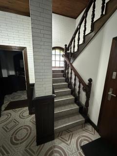 Willa BROWAR pokoje gościnne w centrum miasta na starówce, Self check in 24H, FV, TV Smart, Darmowe Wi-Fi, Parking, W sąsiedztwie restauracji i kawiarni, Usługi escort zakazane - 5