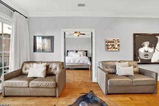 Charm on Bay - 9