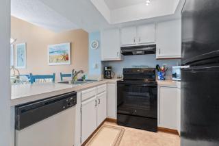 Shore Dr Sunset Retreat - 5