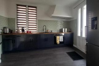 3-Bed House - Sleeps 6 - Garden Balcony Parking - 6